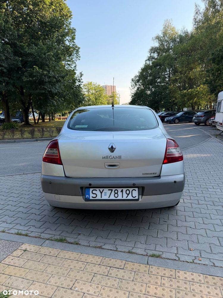 Renault Megane 1.5 dCi Confort Dynamique - 8