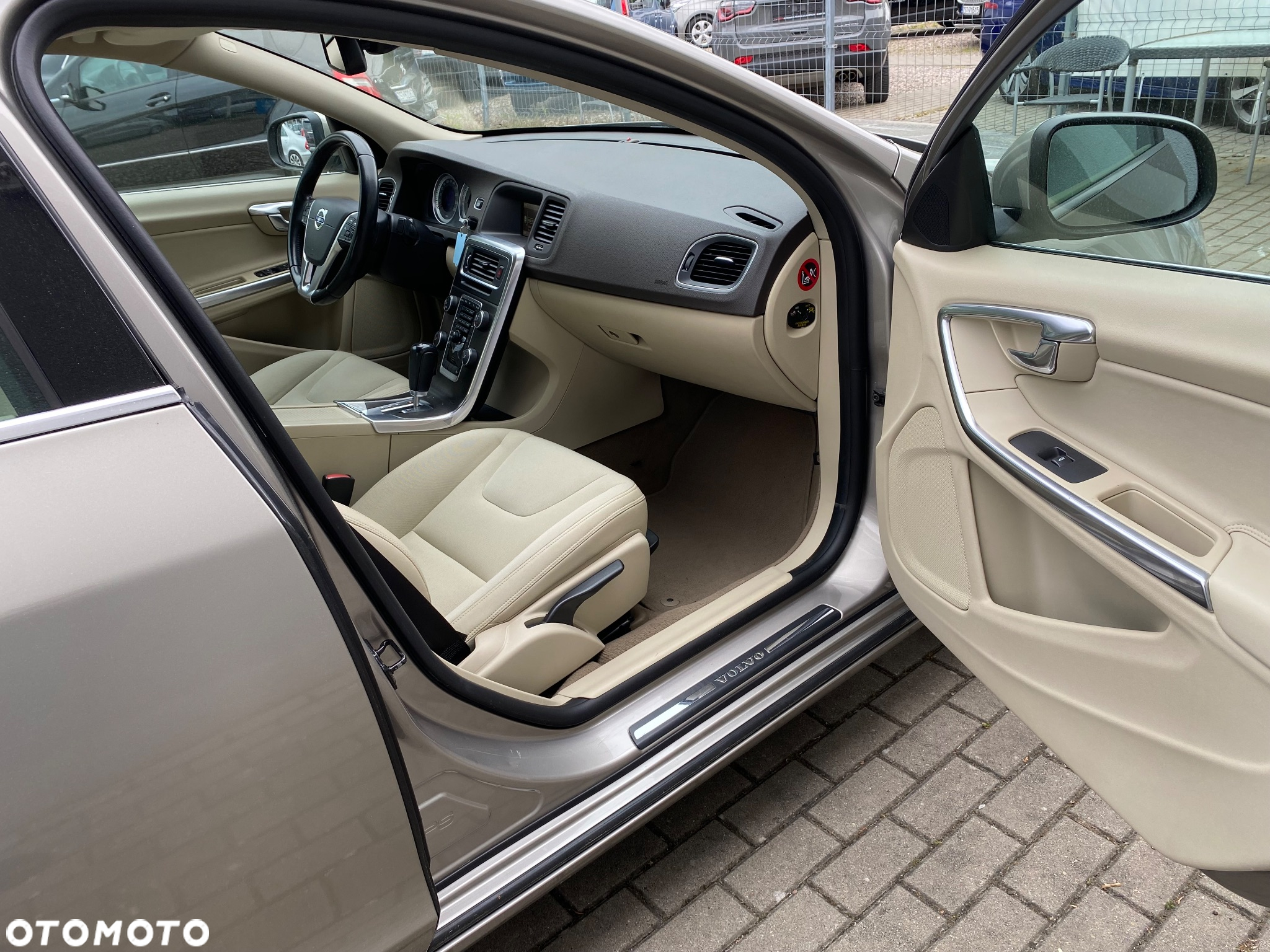 Volvo S60 - 29