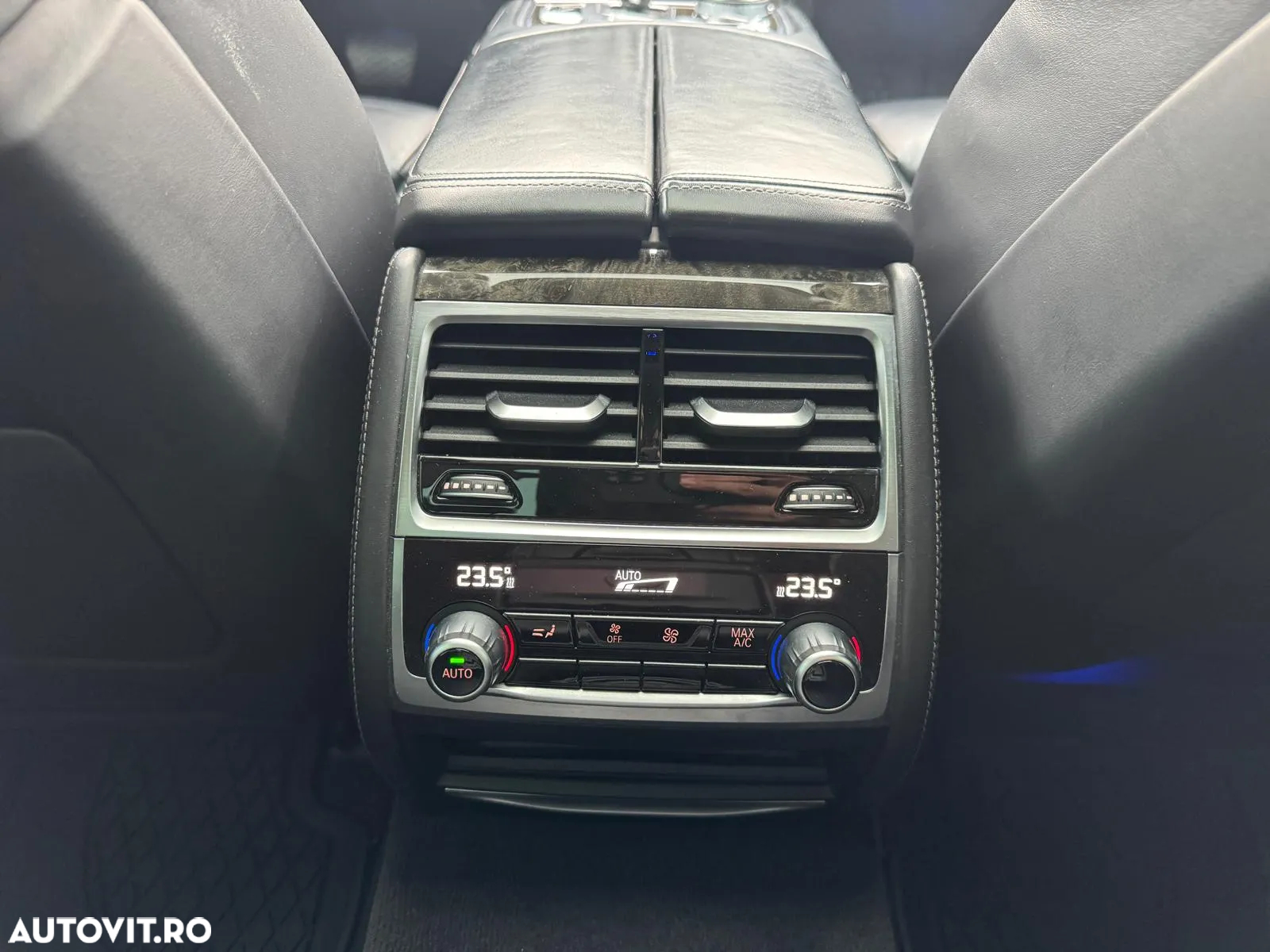 BMW Seria 7 730d xDrive - 17