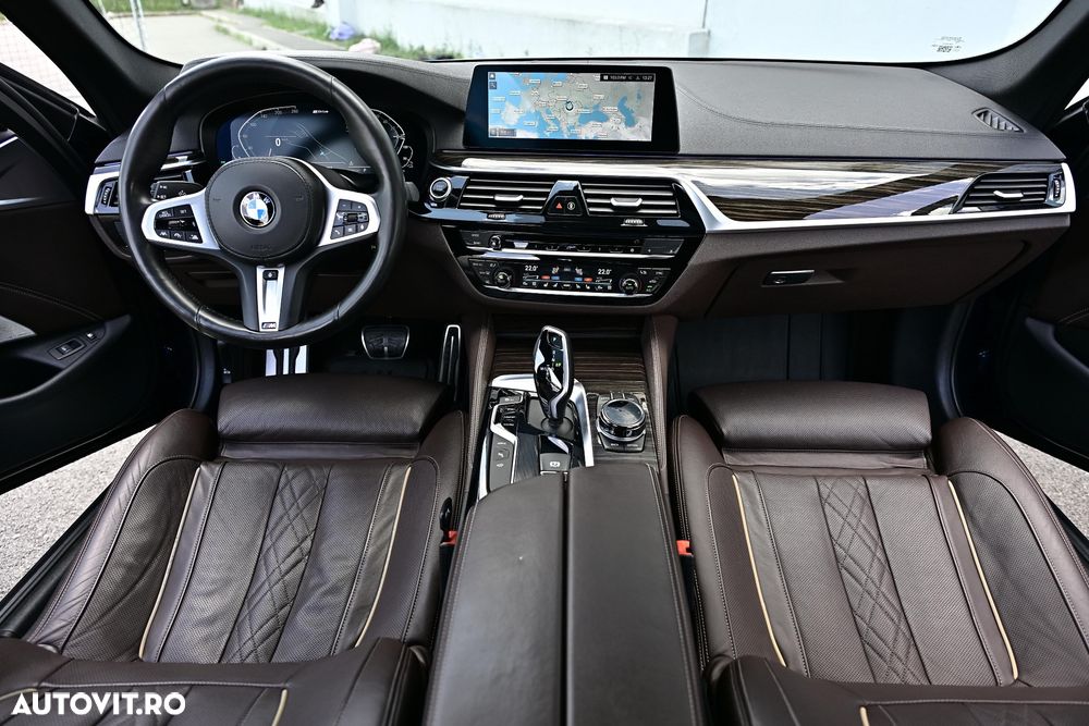BMW Seria 5 530e xDrive AT PHEV - 26