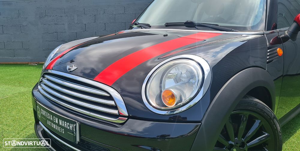 MINI Clubman Cooper D - 10