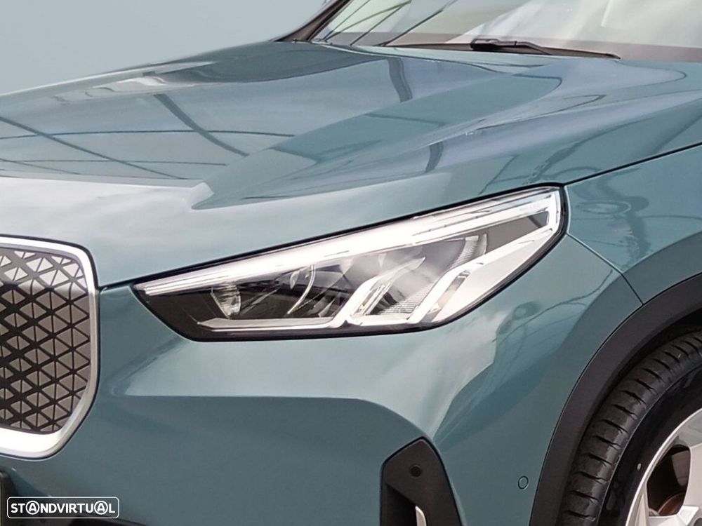 BMW iX1 eDrive20 - 3