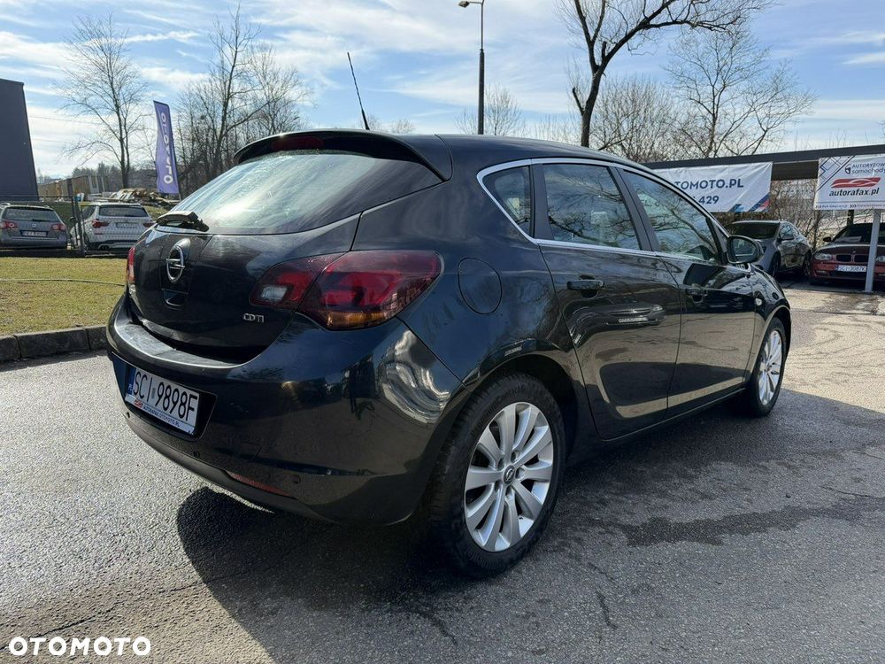 Opel Astra 1.7 CDTI - 11