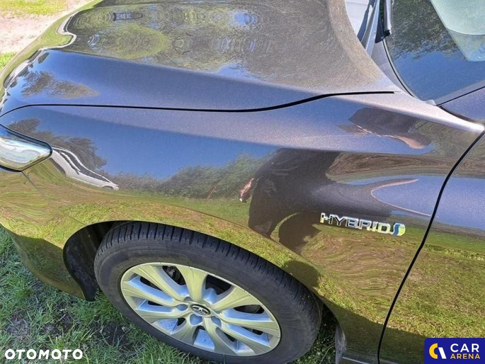 Toyota Camry - 24