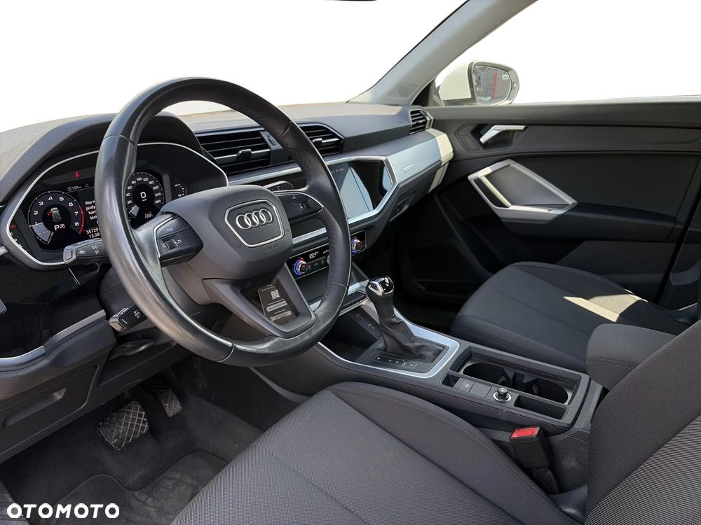 Audi Q3 35 TFSI mHEV S tronic - 12