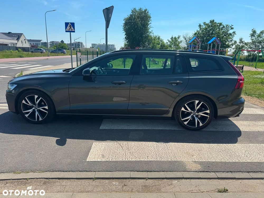 Volvo V60 D4 Geartronic R-Design - 5