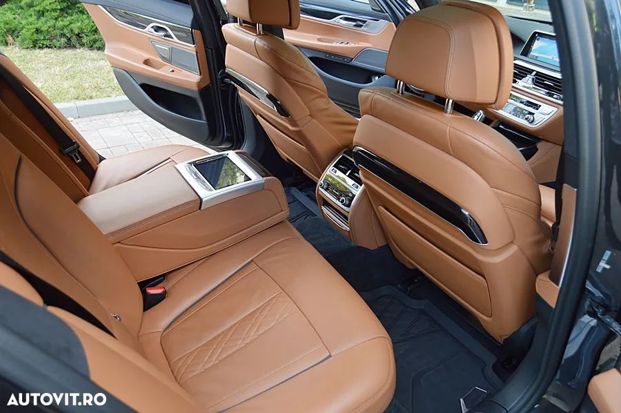 BMW Seria 7 730d xDrive - 26