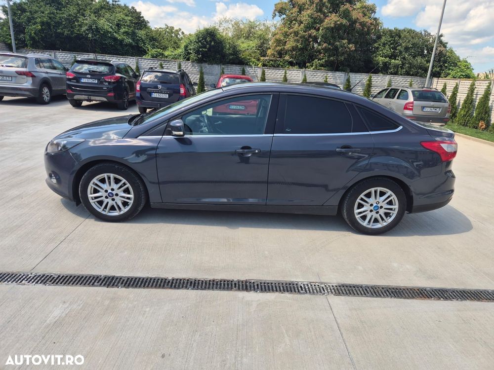 Ford Focus 1.6 TDCi DPF Titanium - 1