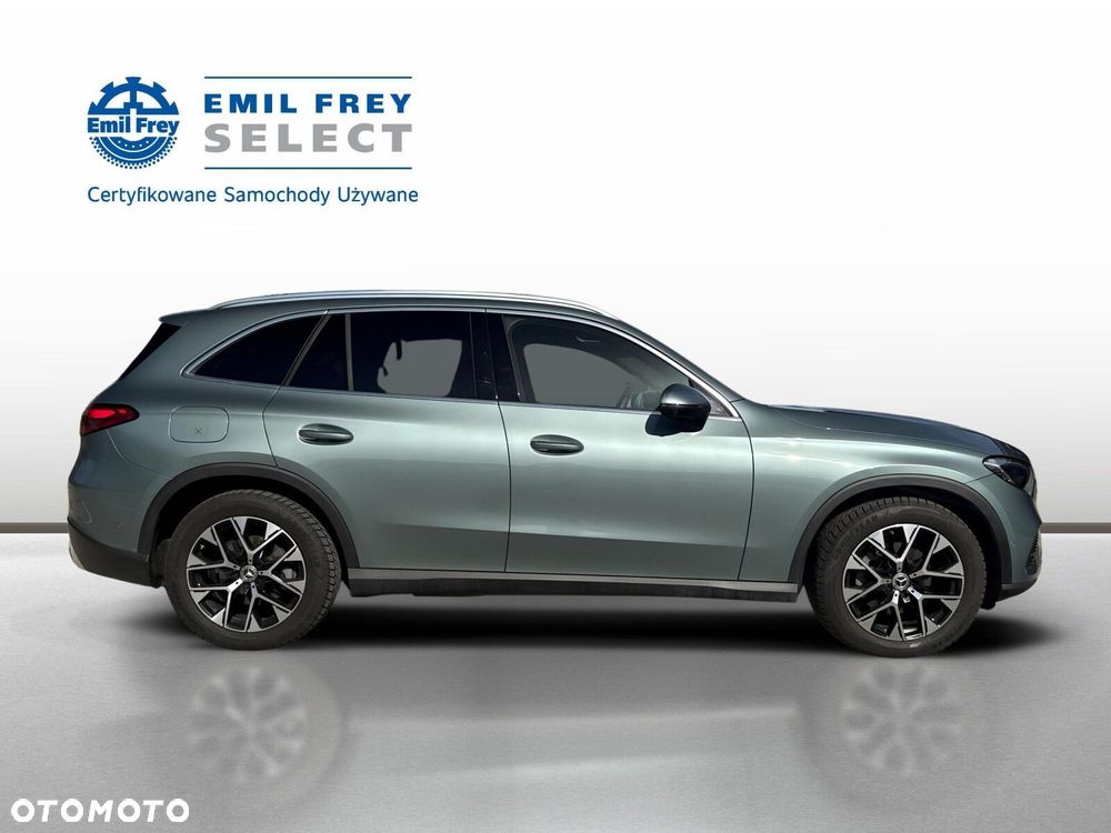 Mercedes-Benz GLC - 7