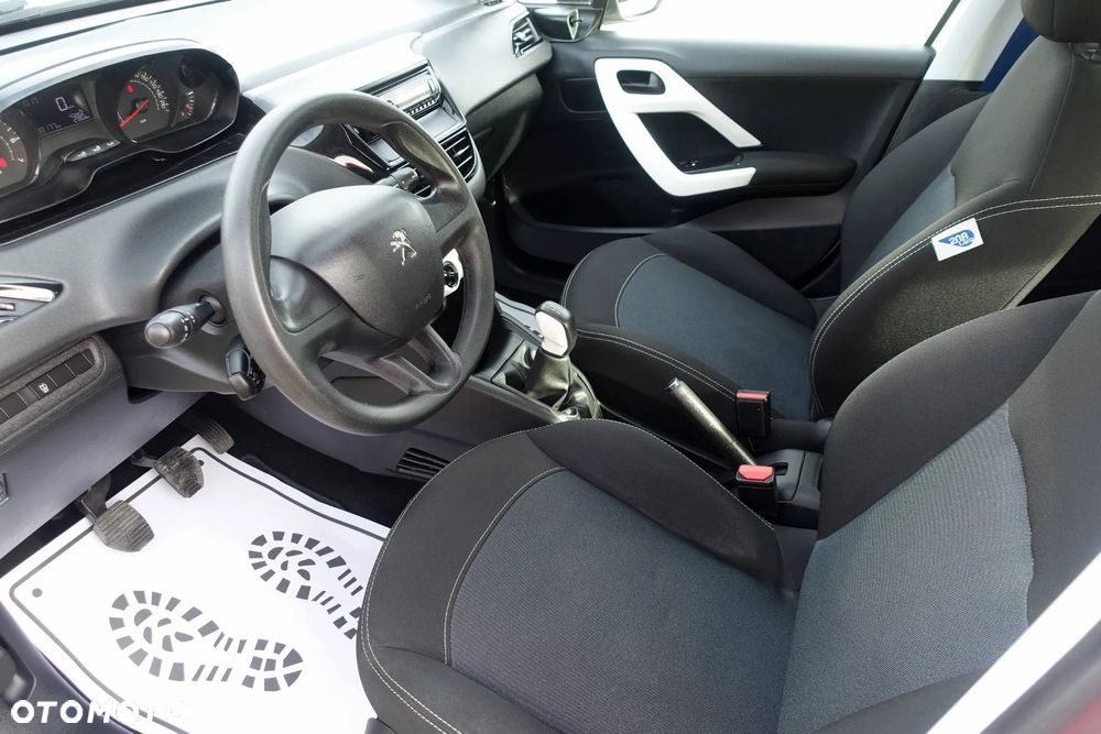 Peugeot 208 PureTech 68 Active - 11