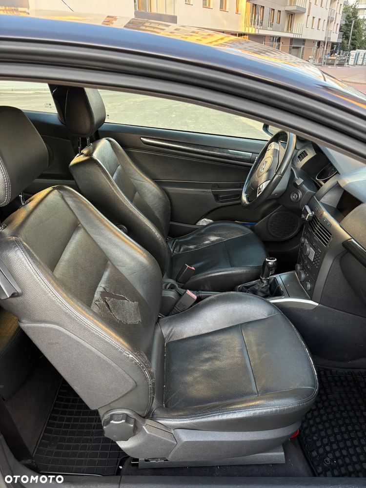 Opel Astra 1.9 CDTI Sport - 11