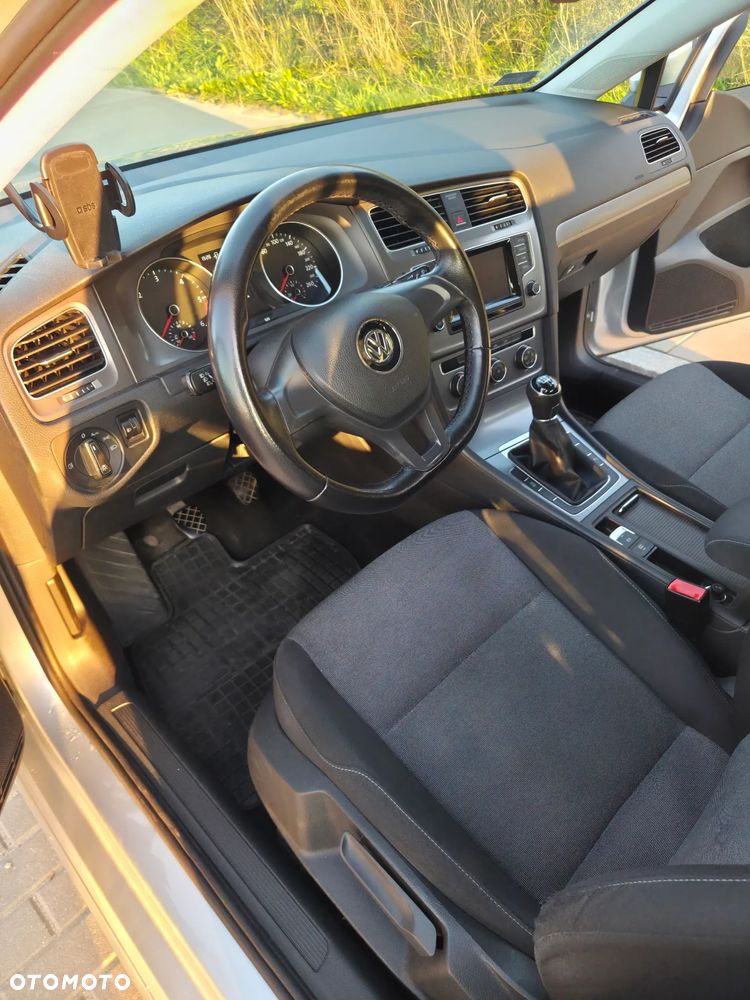 Volkswagen Golf 1.6 TDI BMT Comfortline - 15
