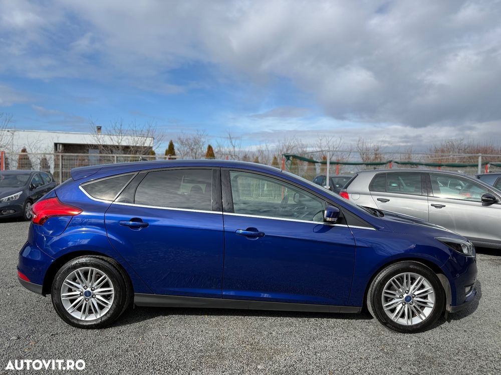 Ford Focus 1.0 EcoBoost Start-Stopp-System TITANIUM - 4
