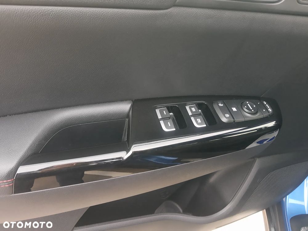 Kia Sportage - 7
