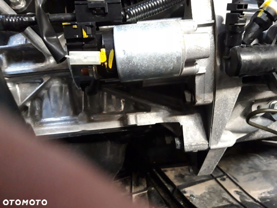 MAZDA CX5 2017 2018 Rozrusznik 2.0B kod silnika PE - 1