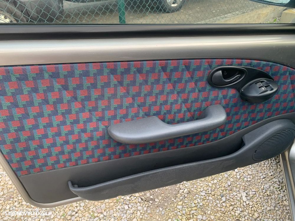 Fiat Strada 1.9TD - 8