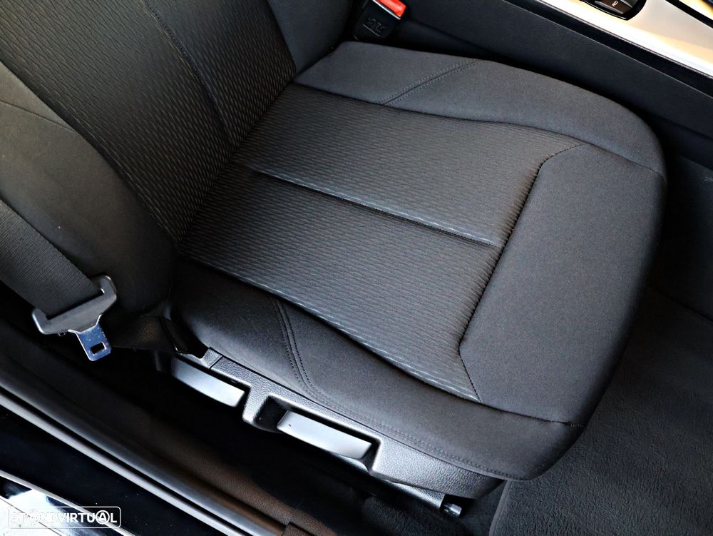 BMW 320 d Touring Advantage Auto - 20