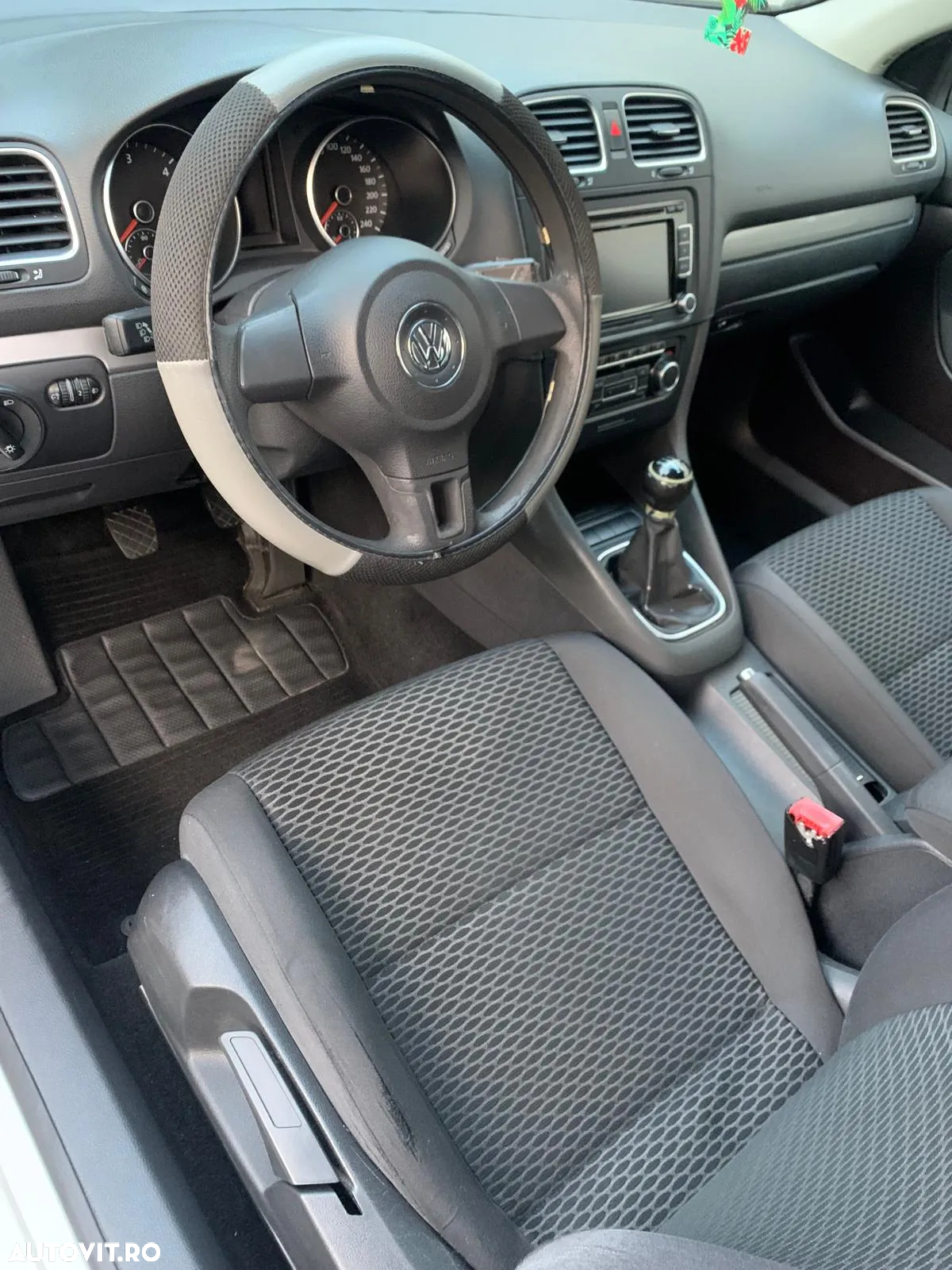 Volkswagen Golf 1.6 TDI BlueMotion Technology DPF Comfortline - 8