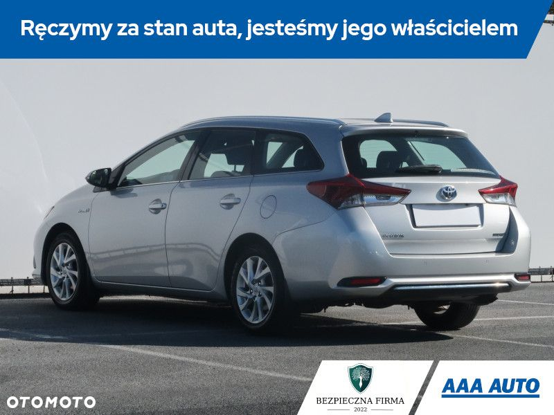Toyota Auris - 5