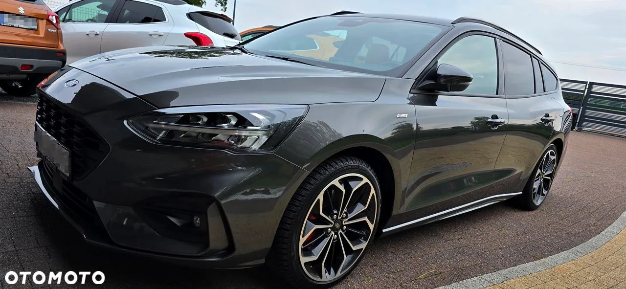 Ford Focus 1.5 EcoBoost ST-Line Business - 1