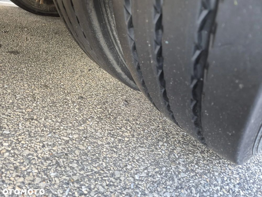 Renault MIDLUM AUTOLAWETA ZESTAW Z PRZYCZEPĄ WINDA HYDRAULICZNA - 18