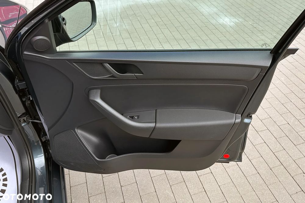 Skoda RAPID - 34