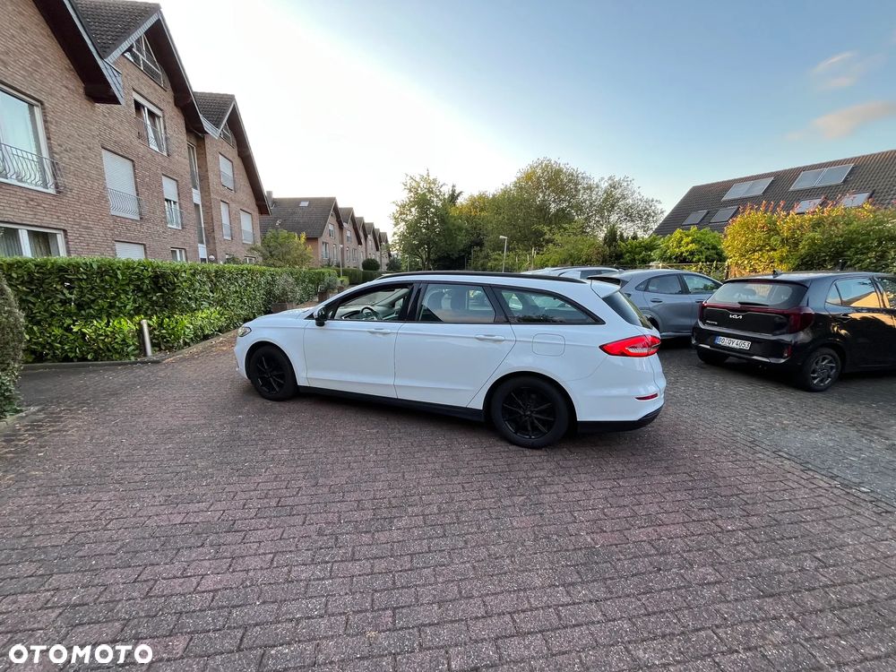 Ford Mondeo 2.0 EcoBlue Business Edition - 29