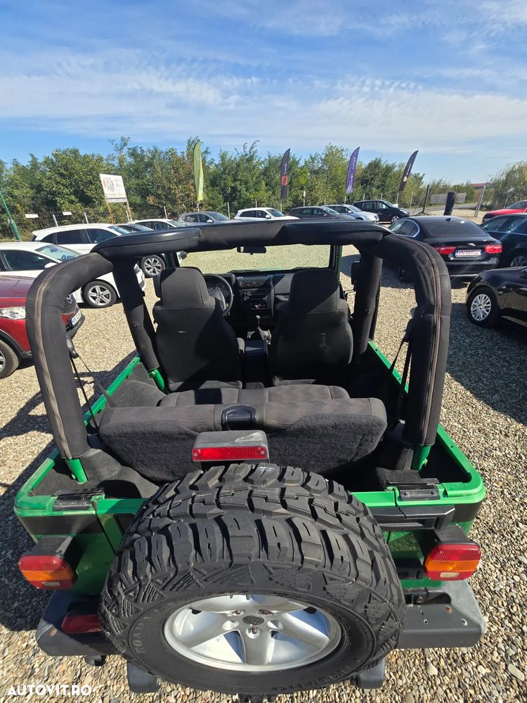 Jeep Wrangler - 26
