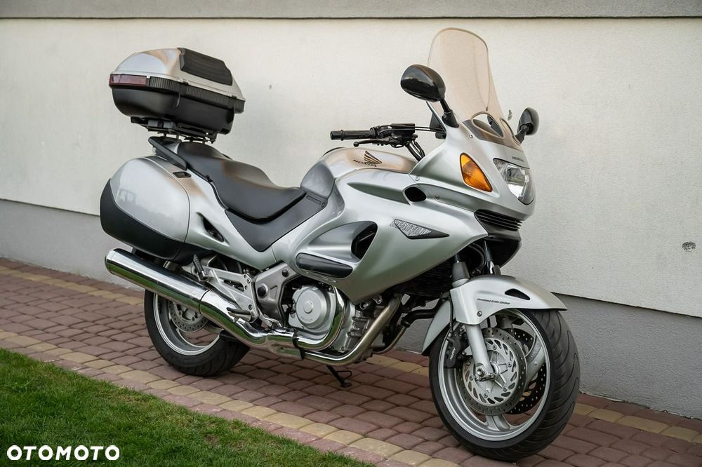 Honda NTV
