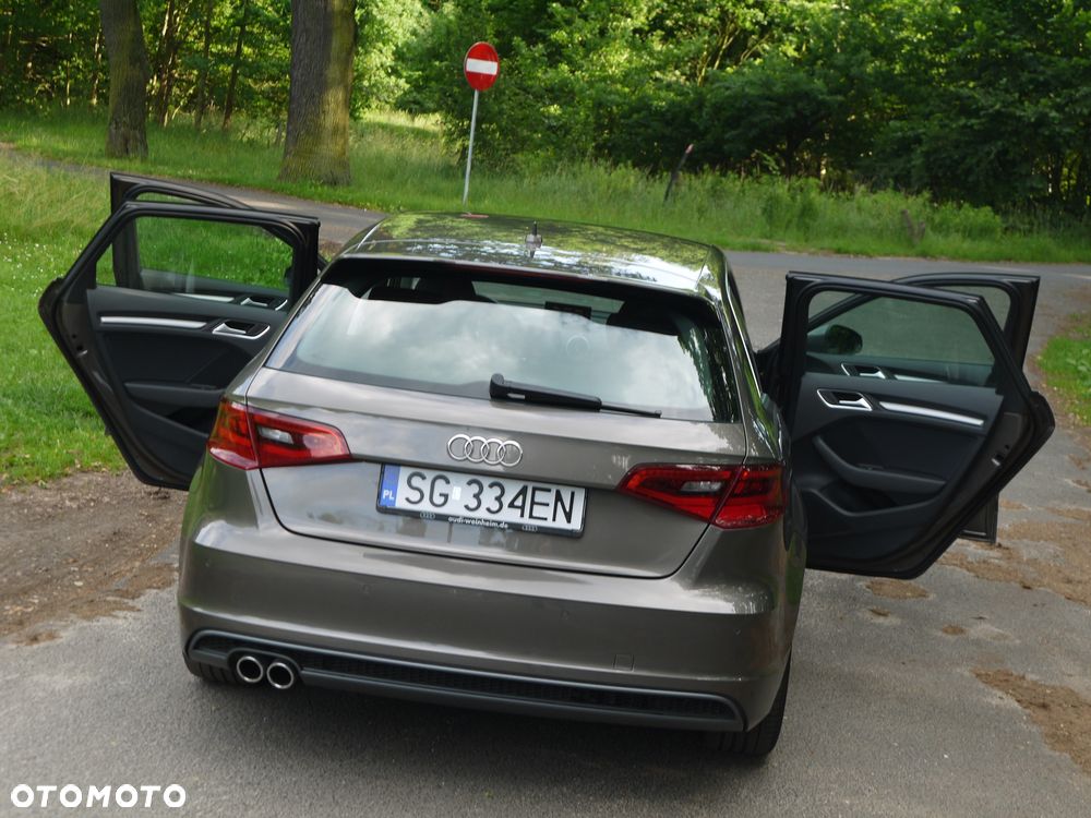 Audi A3 Sportback 2.0 TDI (clean diesel) S line Sportpaket - 38