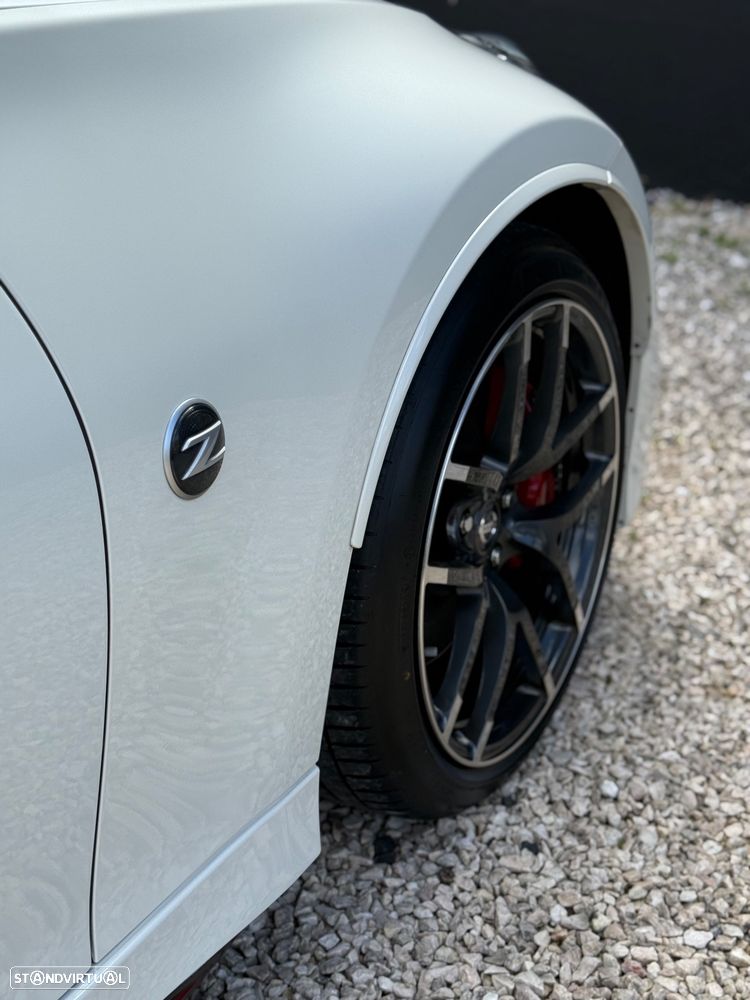 Nissan 370 Z NISMO - 5