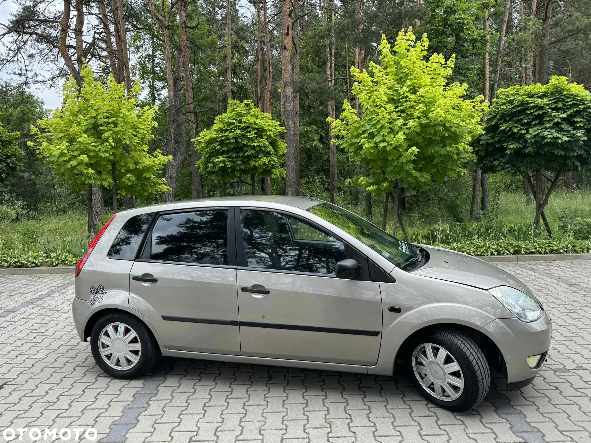 Ford Fiesta 1.4 Ambiente - 3