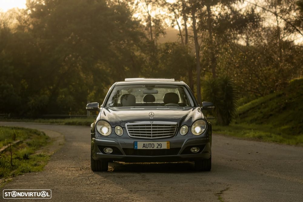 Mercedes-Benz E 500 Elegance 4-Matic - 3