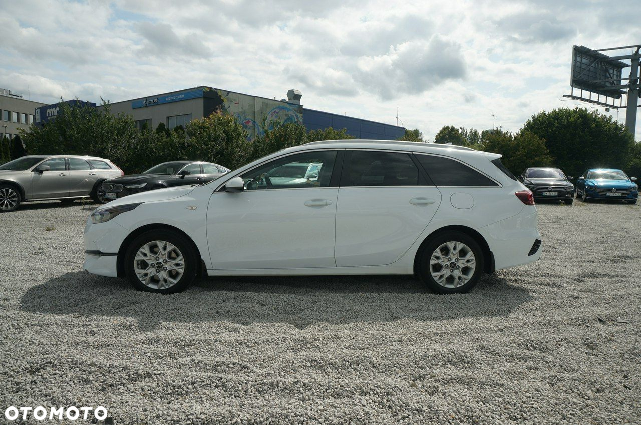 Kia Ceed 1.5 T-GDI M - 9