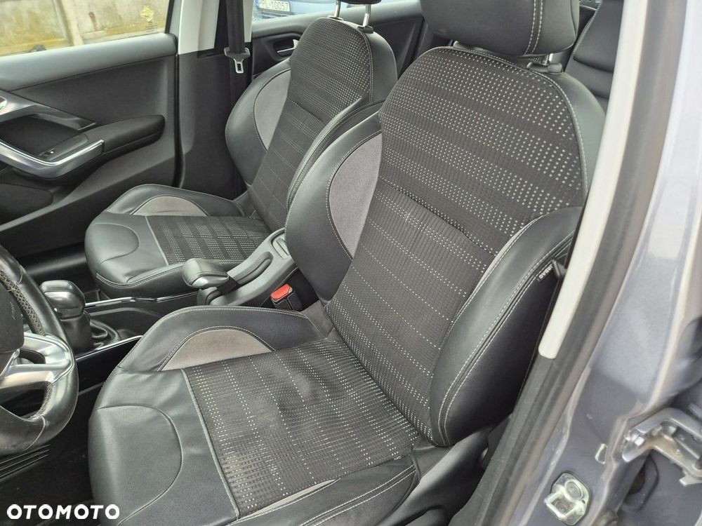 Peugeot 2008 - 18