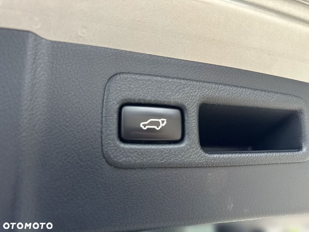 Lexus NX 300h Comfort AWD - 23