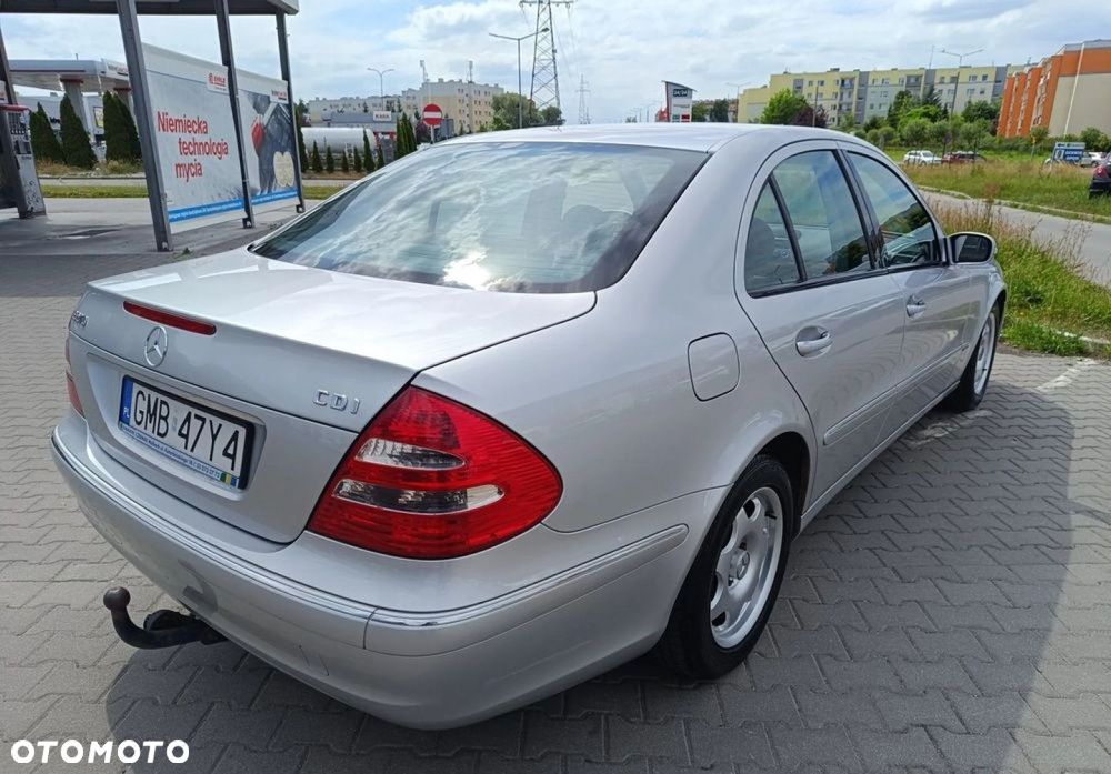 Mercedes-Benz Klasa E - 6