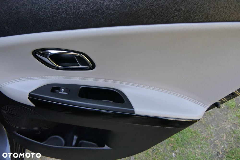 Kia Ceed 1.6 GDI L - 23