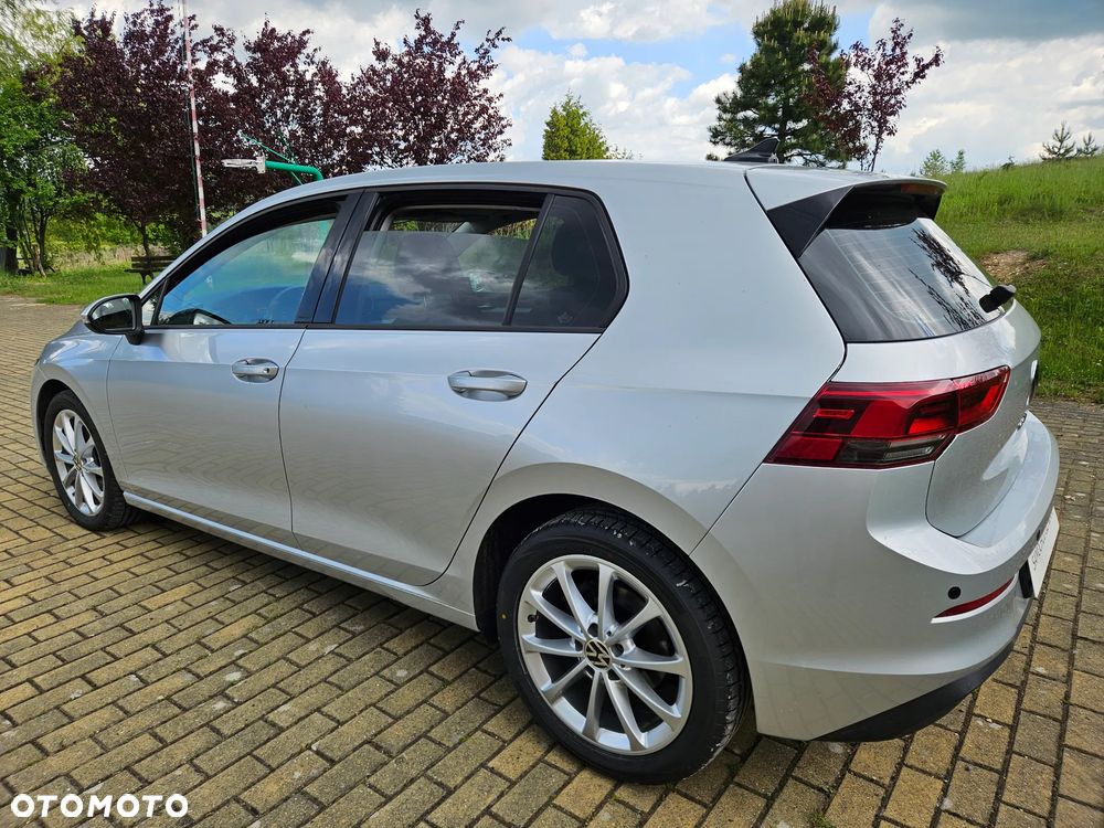 Volkswagen Golf VIII 2.0 TDI Life - 13