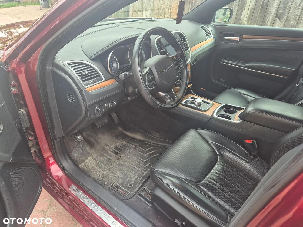 Chrysler 300 - 24