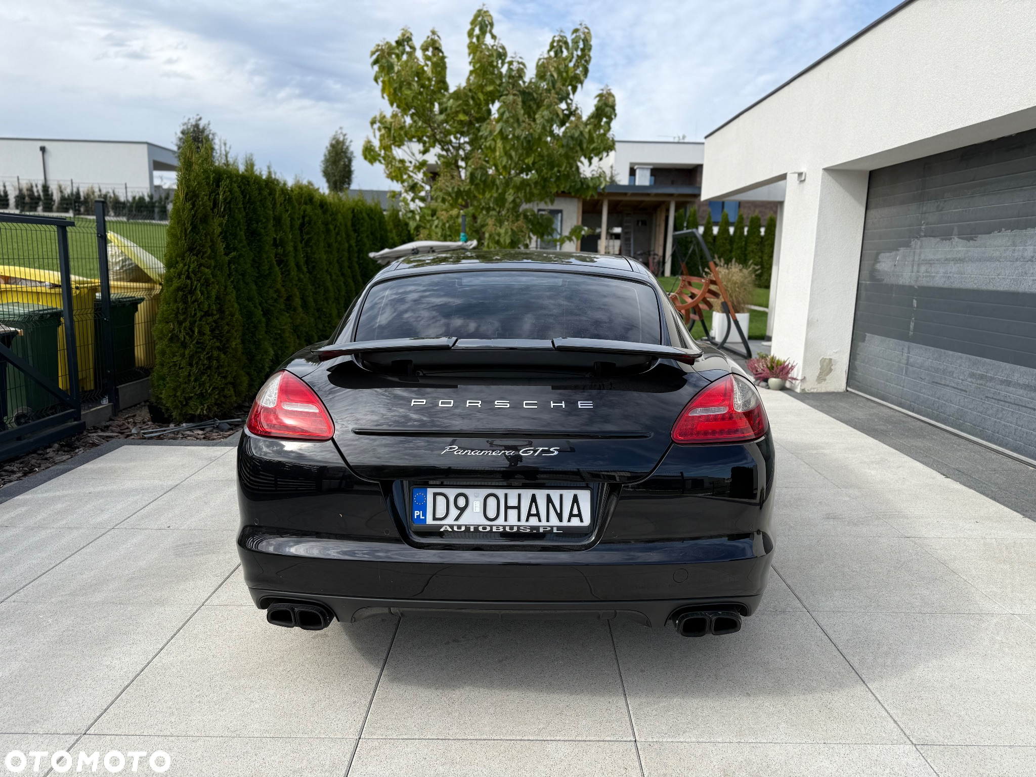 Porsche Panamera GTS - 4