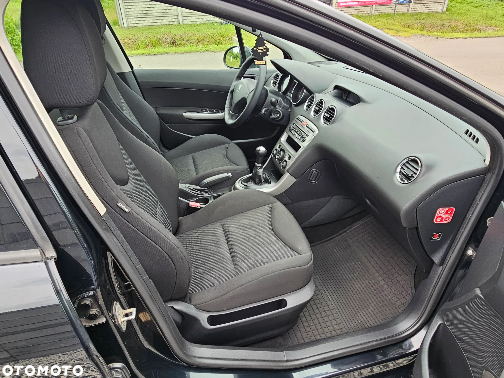 Peugeot 308 1.6 HDi Premium - 6