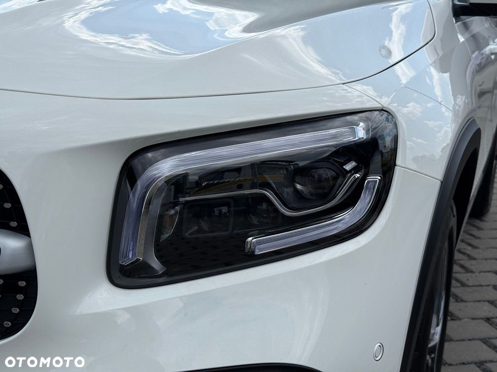 Mercedes-Benz GLB 200 AMG Line 7G-DCT - 11