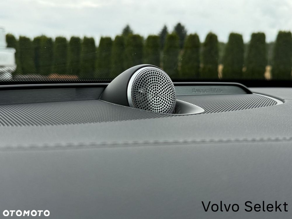 Volvo XC 90 - 28