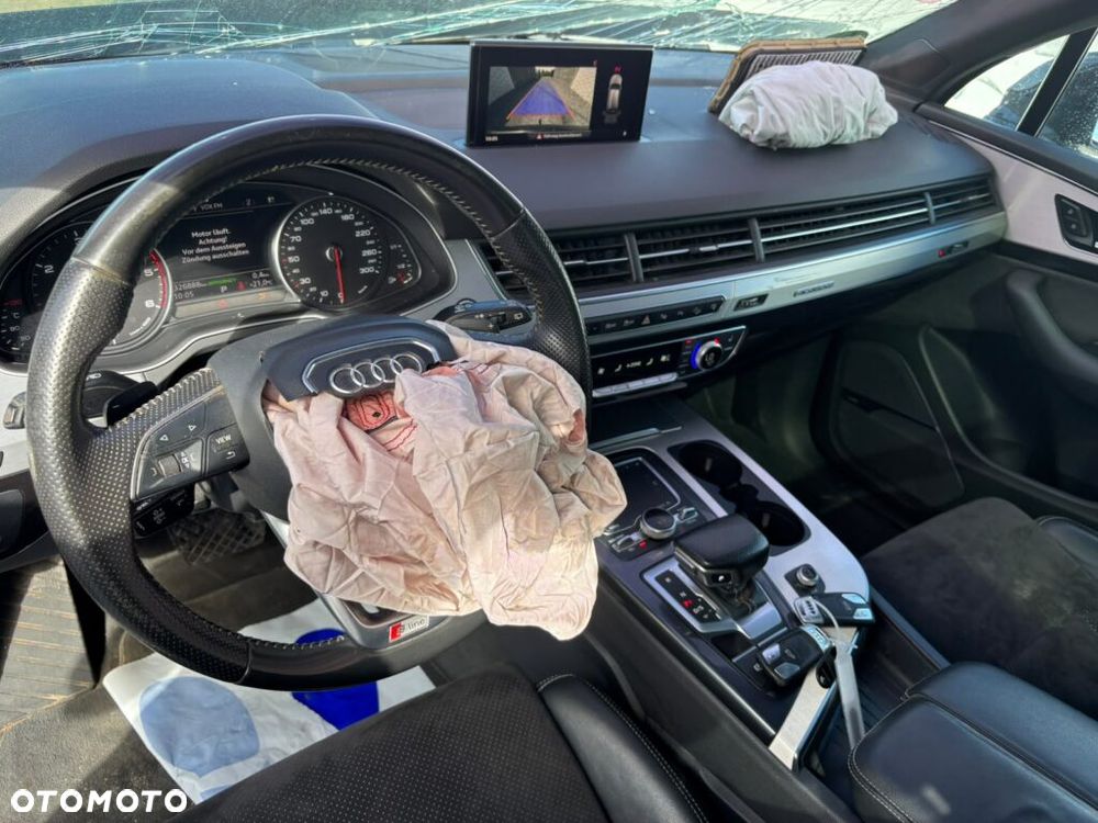 Audi Q7 3.0 TDI Quattro Tiptronic - 9