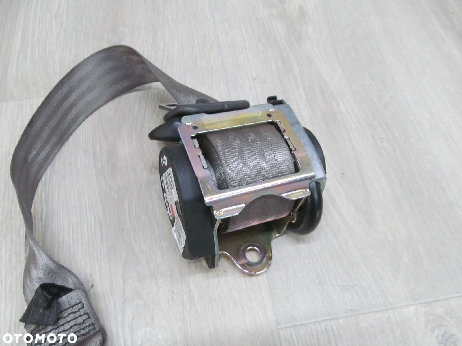 VOLVO XC90 PAS BEZPIECZENSTWA TYL LEWY 601239800 III RZAD 8686641 02-14 - 3