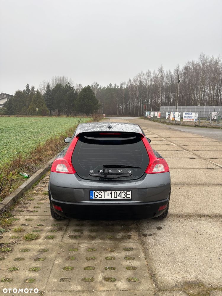 Volvo C30 2.0D Momentum - 8