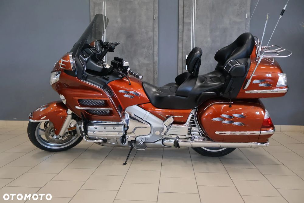Honda GL - 6