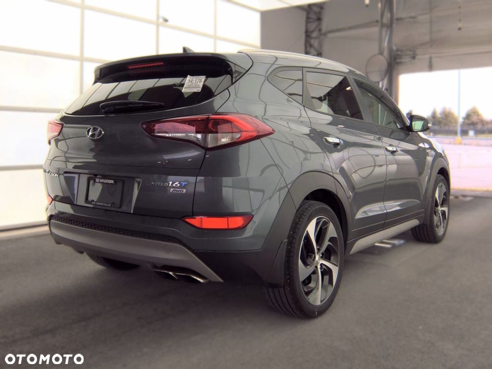 Hyundai Tucson - 5