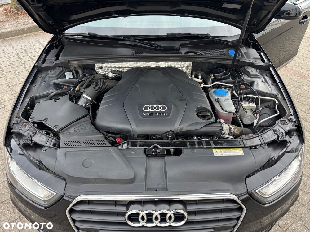 Audi A4 Avant 3.0 TDI DPF multitronic S line Sportpaket - 33